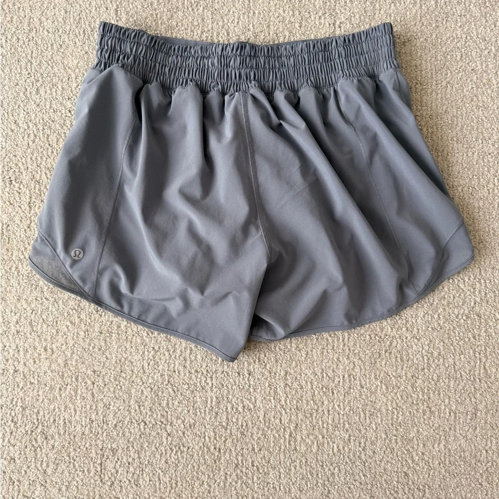 Lululemon Gray Women's Hotty Hot High Rise 4” Shorts - Picture 2 of 4